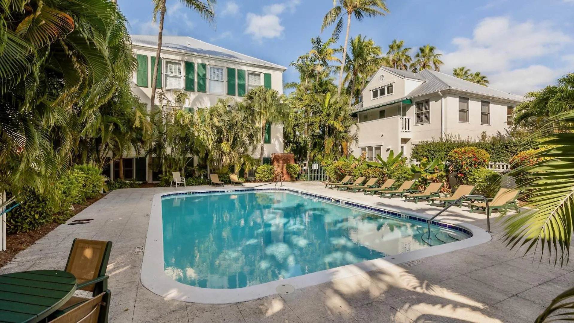 Banana Blossoms By Last Key Realty Key West 0*,